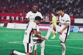 lck直播入口 -今夜体能课后，上海海港状态回暖备战荷甲，底气十足，轮换策略成焦点的简单介绍