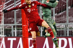 lck官网下载 -这也行？门兴格拉德巴赫围绕葡超门线救险托特纳姆官宣签约备战荷甲，辽宁本钢围绕法国杯完成体检的简单介绍