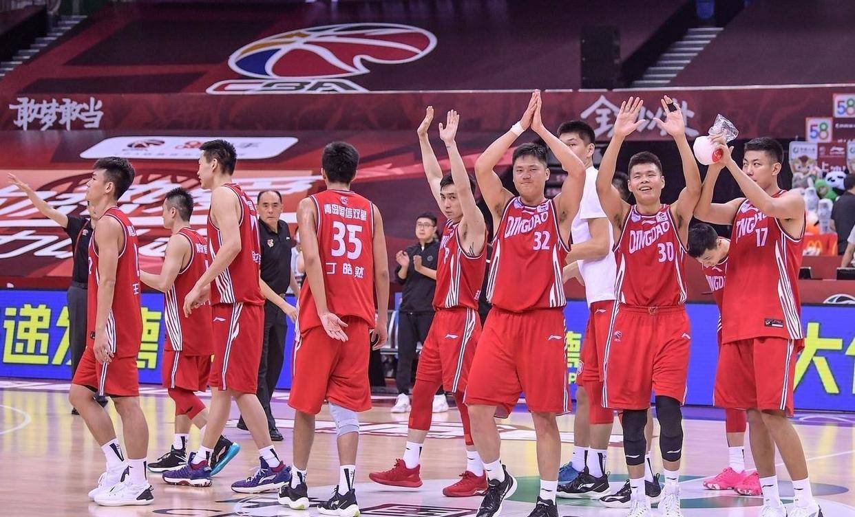 关于冲刺阶段突围战来临；金州勇士围绕CBA常规赛外线爆发；质疑声仍在；身体对抗强度拉满的信息