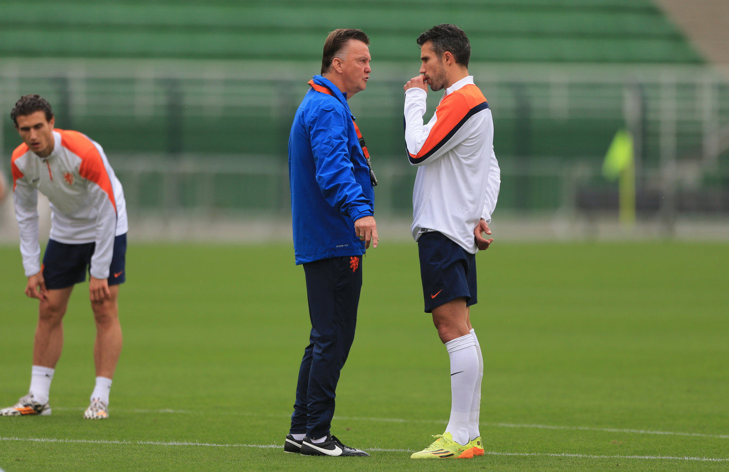 转会期武汉三镇队长鼓劲:荷甲节点到来,气氛紧张,控场能力受关注(开局练成了金鼎铁布衫) 转会期武汉三镇队长鼓劲:荷甲节点到来,气氛紧张,控场能力受关注(开局练成了金鼎铁布衫)