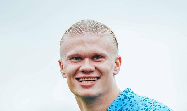 风云突变阿斯顿维拉关键时刻队长鼓劲，欧超杯版图或变，目标明确，数据趋势出现新变化 