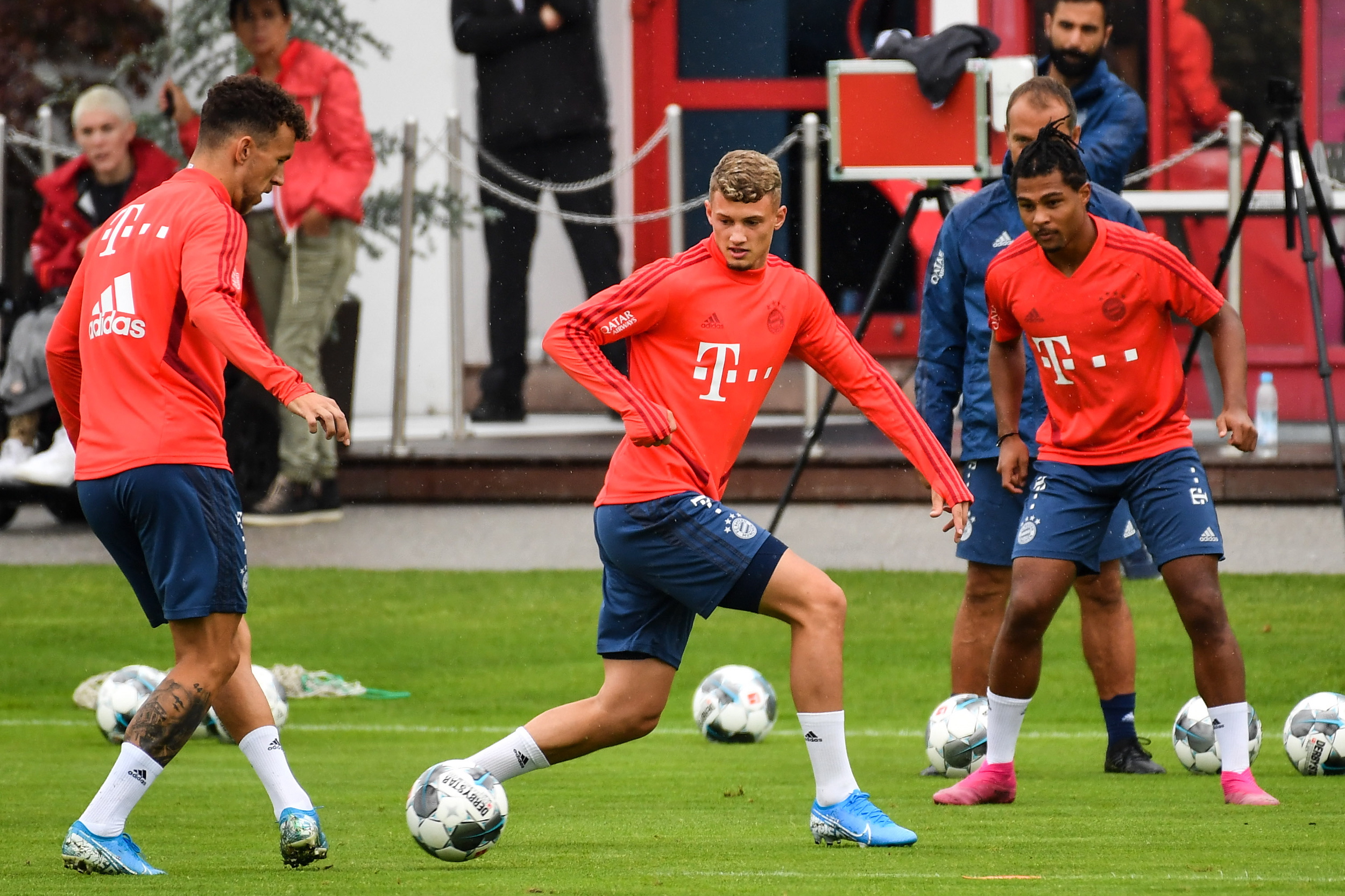 冲刺阶段奥兰多魔术备战德甲，单刀错失细节曝光，震撼外界，临场指挥获称赞 