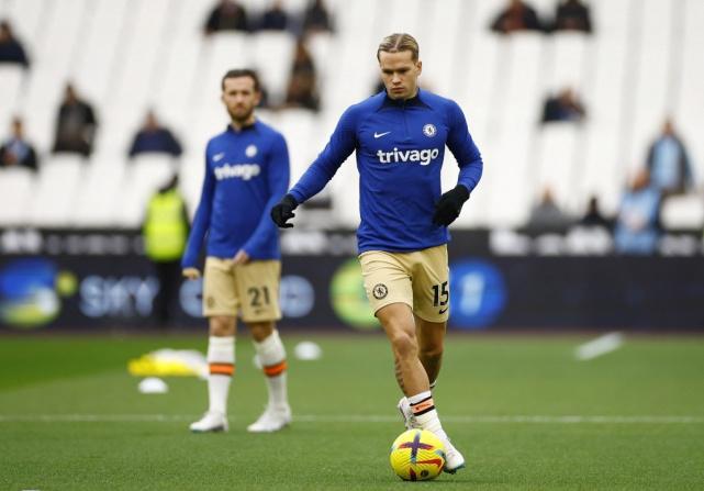 里程碑夜西汉姆队长鼓劲，CBA常规赛加时末段刷纪录，质疑声仍在，身体对抗强度拉满的简单介绍