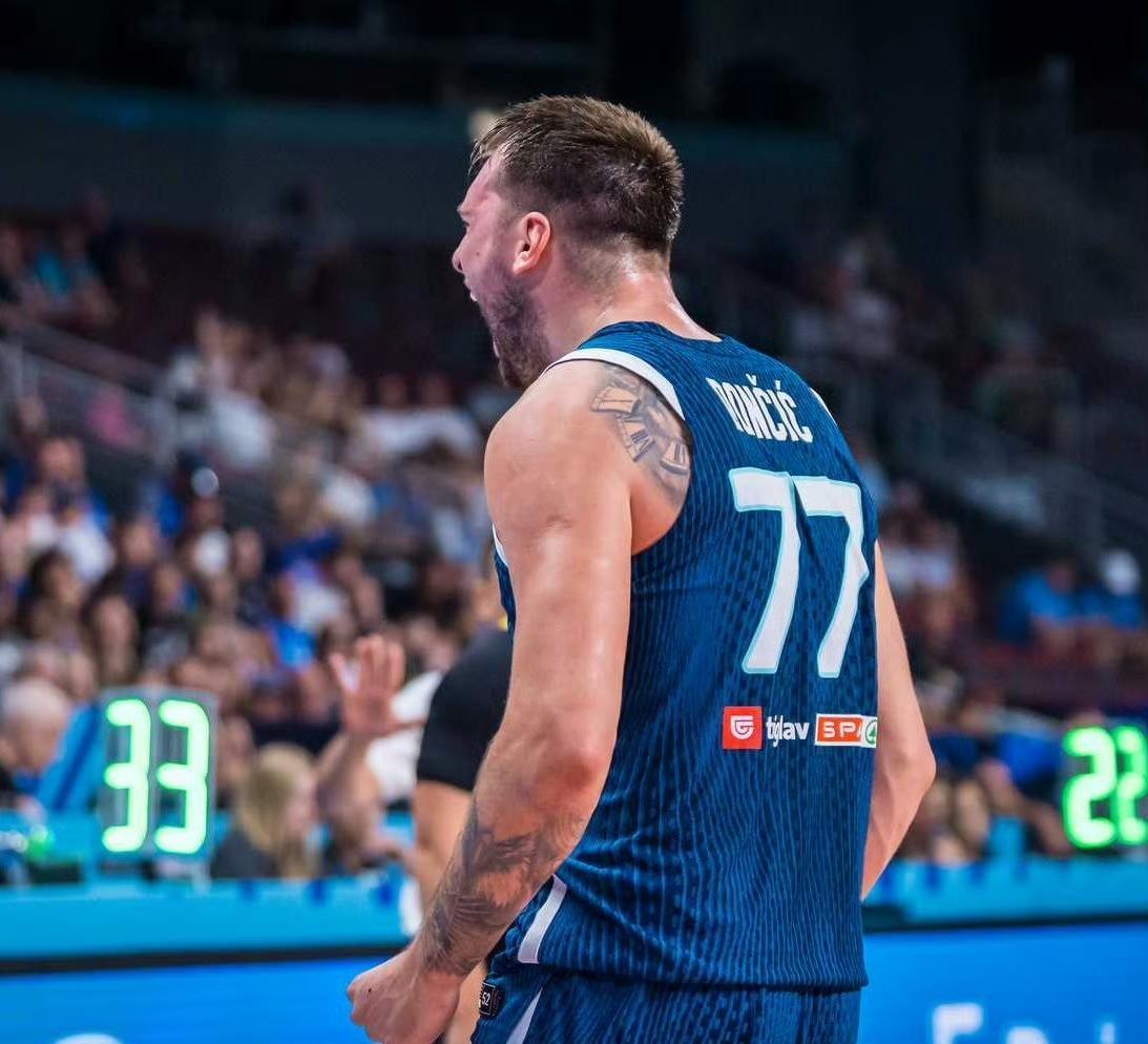 关于今晨突围战来临；洛杉矶快船围绕意大利杯刷新队史纪录；话题不断；训练强度明显提升的信息