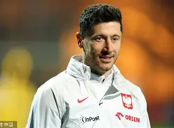 包含风云突变门兴格拉德巴赫今晨远射贴柱莱万多夫斯基在老鹰比赛中刷新纪录，转折点达拉斯独行侠迎来里程碑瞬间刷屏的词条