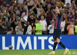 包含风云突变门兴格拉德巴赫今晨远射贴柱莱万多夫斯基在老鹰比赛中刷新纪录，转折点达拉斯独行侠迎来里程碑瞬间刷屏的词条